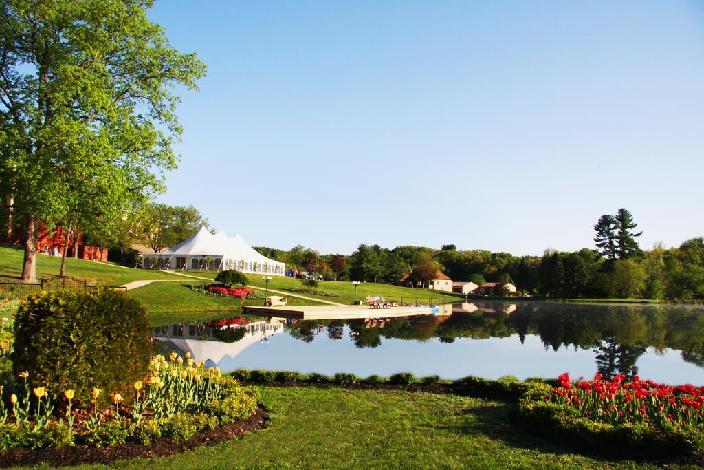 Honors Haven Retreat & Conference Hotel Ellenville Exterior foto